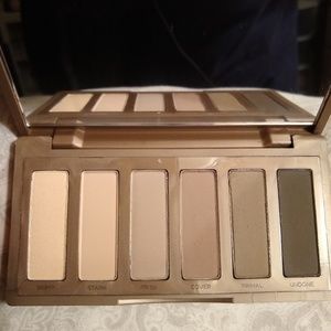 Urban decay naked 2 basics